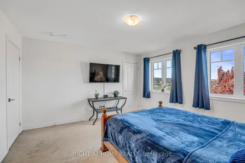 88 Winterton Court, ON L9W 6Z7