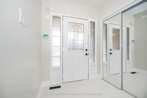 10 Tanasi Road, ON L6X 0K4