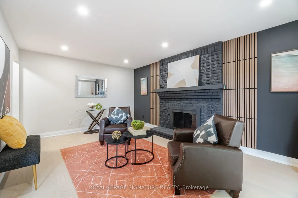 2392 Arnold Crescent, ON L7P 4G3