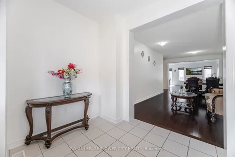 31 O'Connor Crescent, ON L7A 5A6