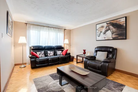 1445 Brentano Boulevard, ON L4X 1A2