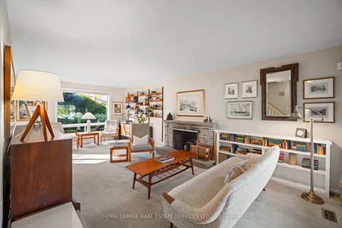 20 West Deane Valley Road, ON M9B 3K5