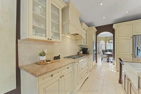 2258 Providence Road, ON L6H 6Y9