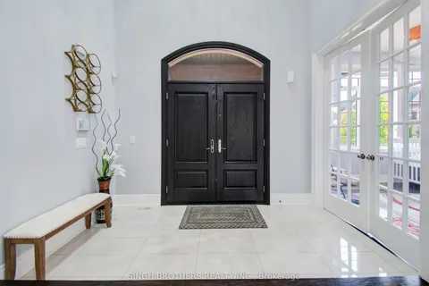 15 Degrey Drive, ON L6P 3T6