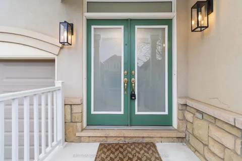 3301 Skipton Lane, ON L6M 0K2