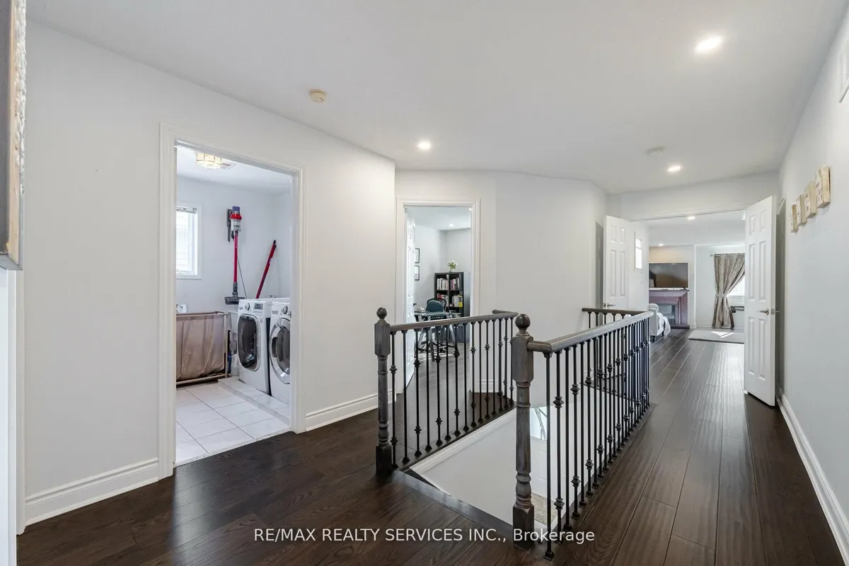 5749 Greensboro Drive, ON L5M 5T8