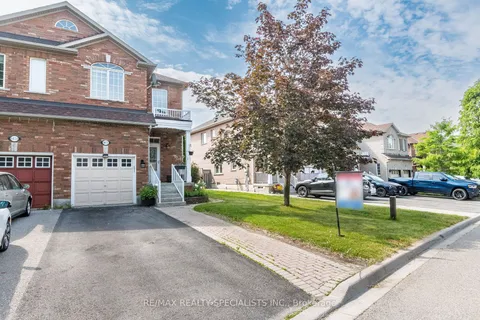 6672 Opera Glass Crescent, ON L5W 1R8