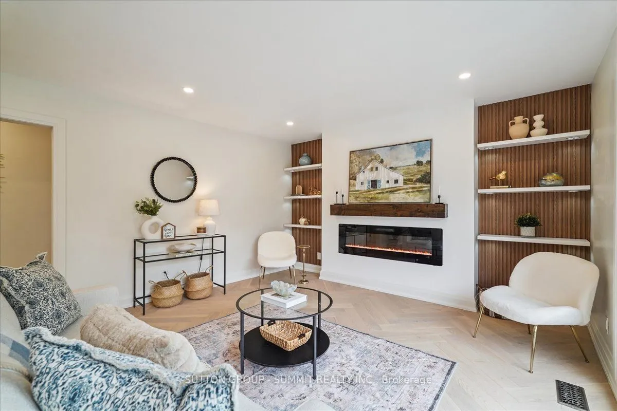 1391 Mountain Grove Avenue, ON L7P 2H1