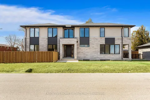 797 First Street, ON L5E 1A3