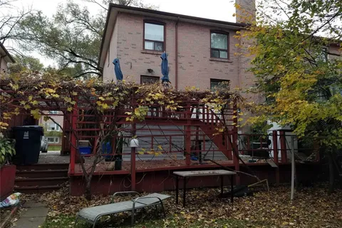 57 Edinborough Court, ON M6N 2E9