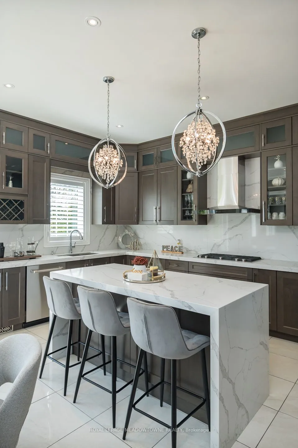 229 Belmore Court, ON L9E 1H5