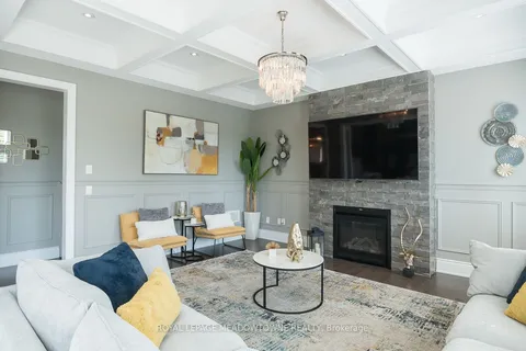 229 Belmore Court, ON L9E 1H5