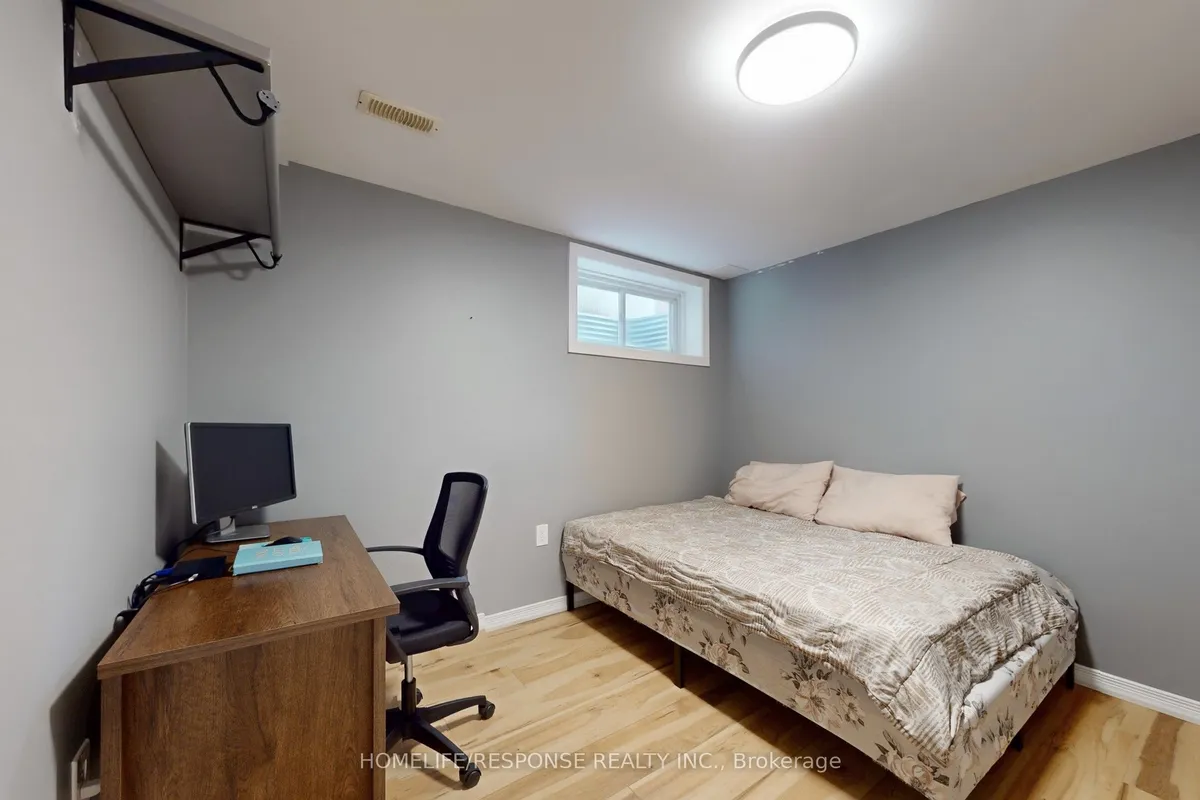 24 Murray Court, ON L9W 0A1