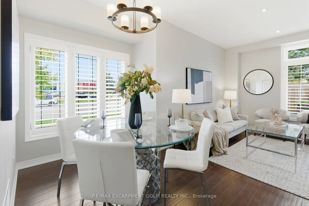 5056 New Street, ON L7L 0H4