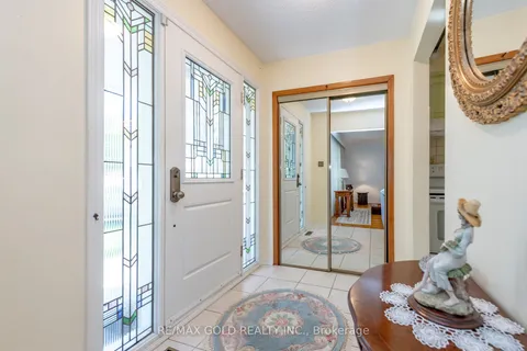 64 Malcolm Crescent, ON L6S 3C8