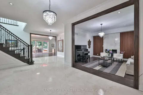 1508 Oakhill Drive, ON L6J 1Y5