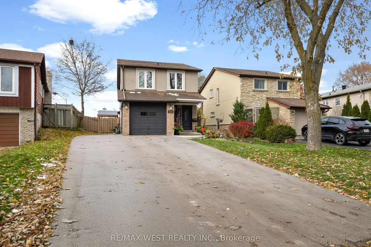370 Whitehead Crescent, ON L7E 3Z3