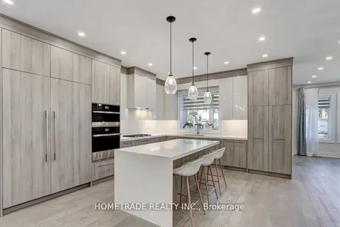 53 Culnan Avenue, ON M8Z 5B1