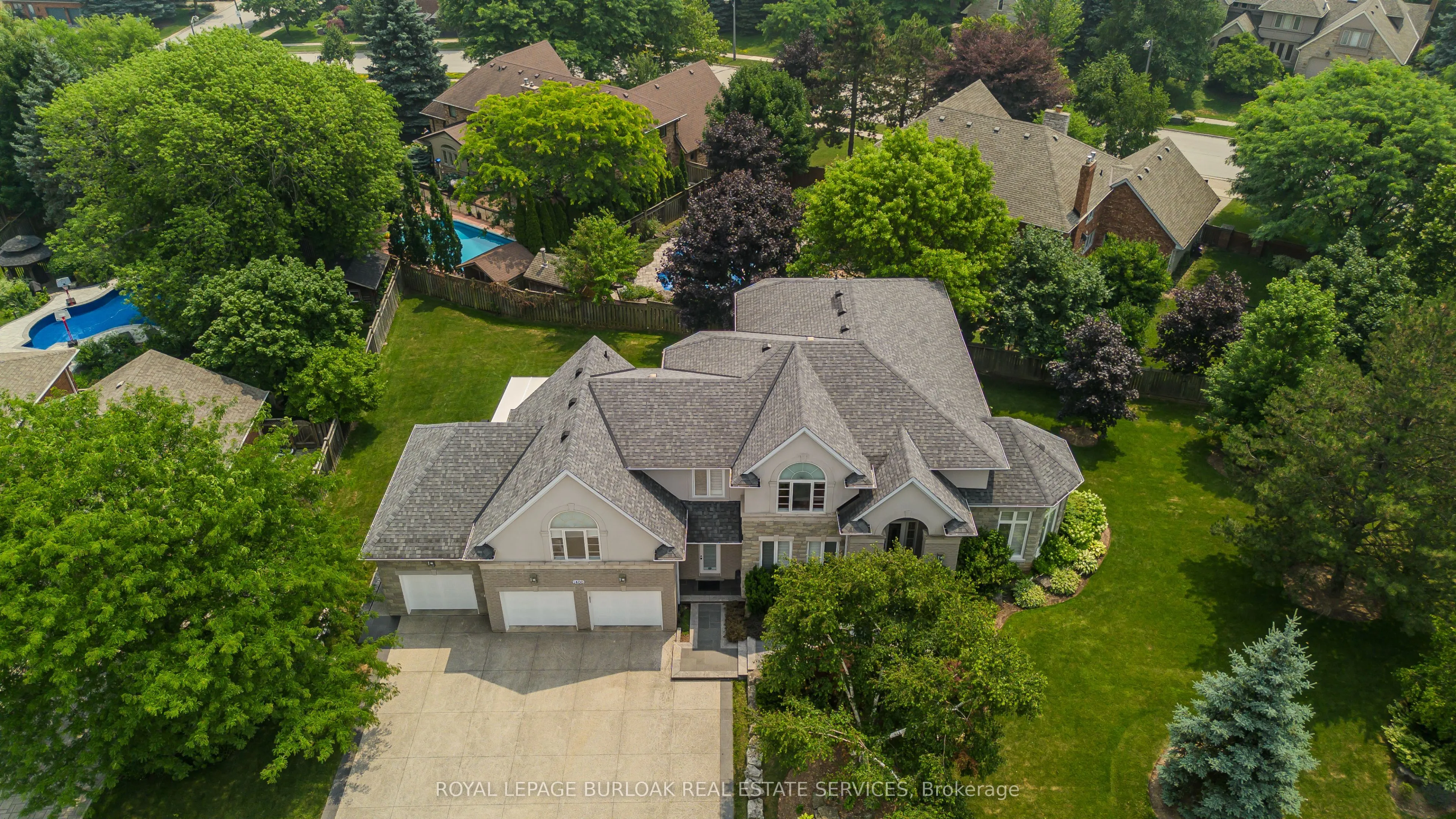 1400 Tamworth Court, ON L7P 4V3