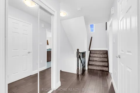 37 Ariel Road, ON L7A 3Z2