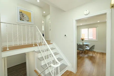 608 Thornwood Avenue, ON L7N 3B8