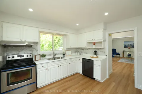 608 Thornwood Avenue, ON L7N 3B8