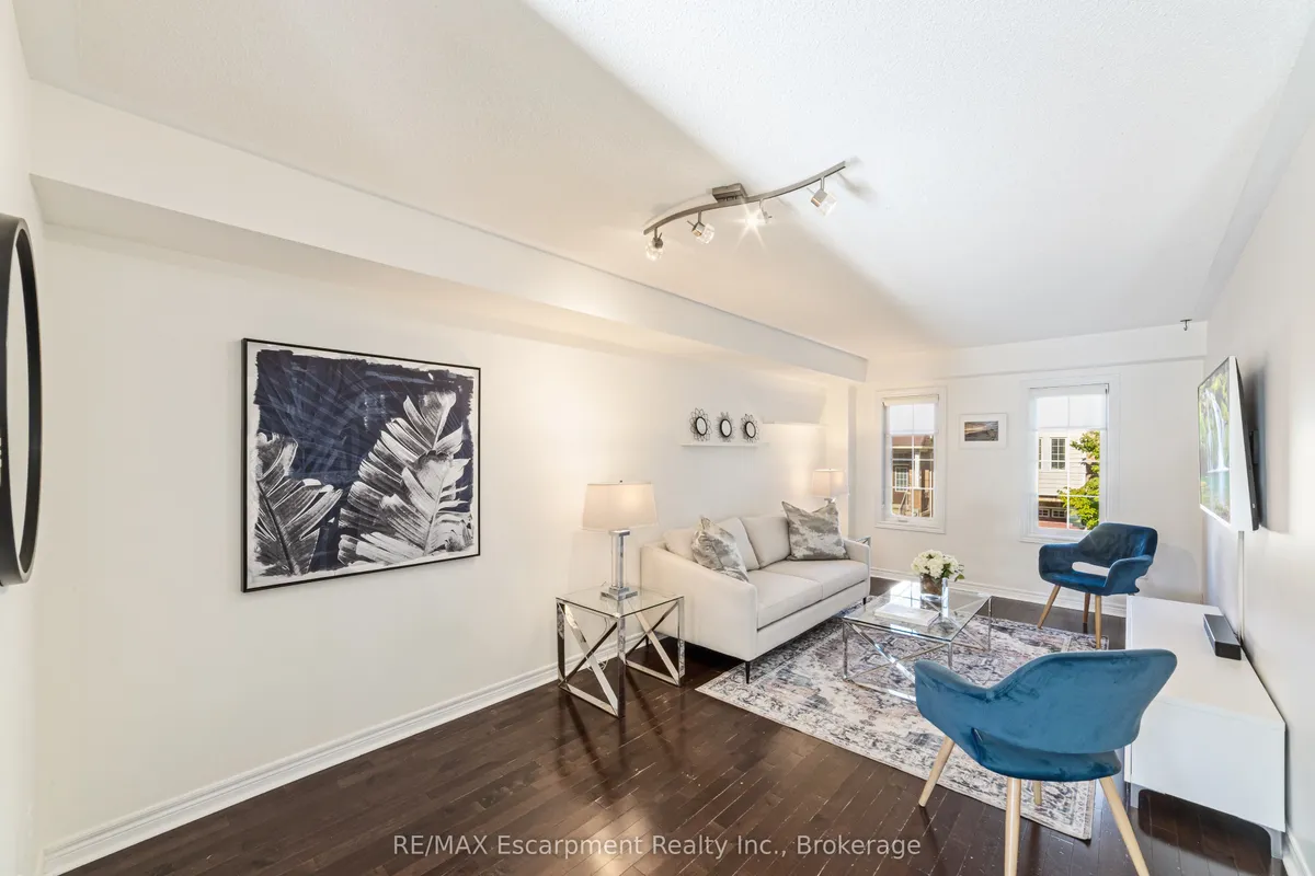 2186 Fiddlers Way, ON L6M 0L5