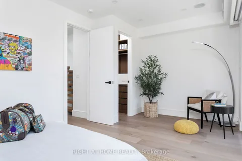 40 Sixth Street, ON M8V 3A2