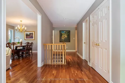 1329 Clarkson Road, ON L5J 2W6