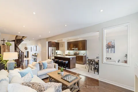 37 Diamond Leaf Lane, ON L7G 0G7