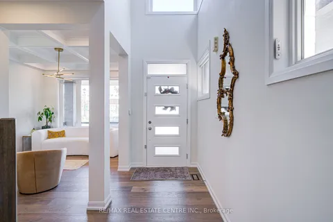 3268 Cloise Way, ON L6M 1R2