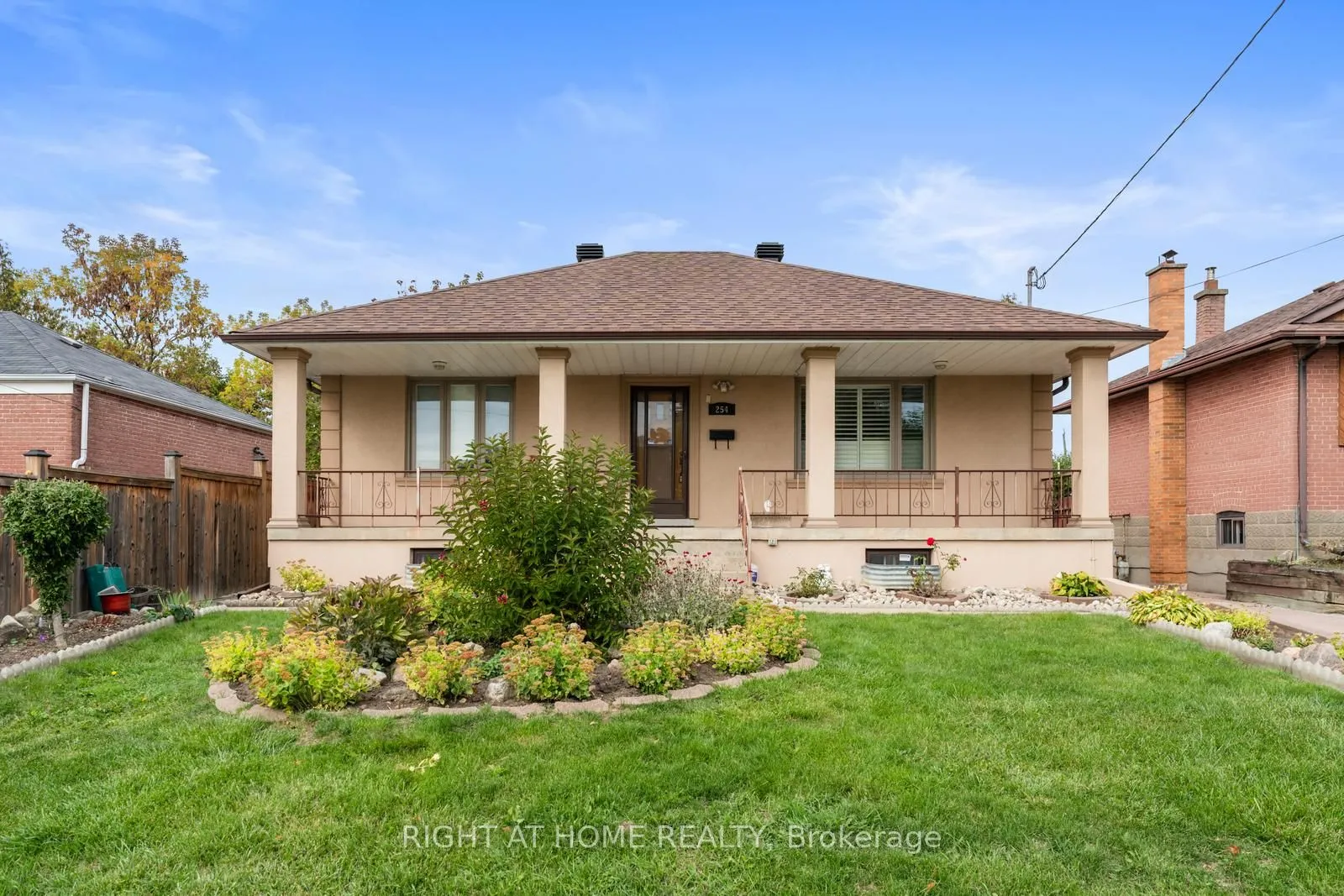 254 Richard Clark Drive, ON M3M 1W2