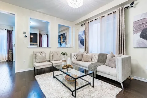 5 Fryent Street, ON L7A 4N3