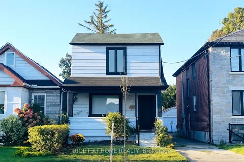 28 Pendeen Avenue, ON M6N 2P3