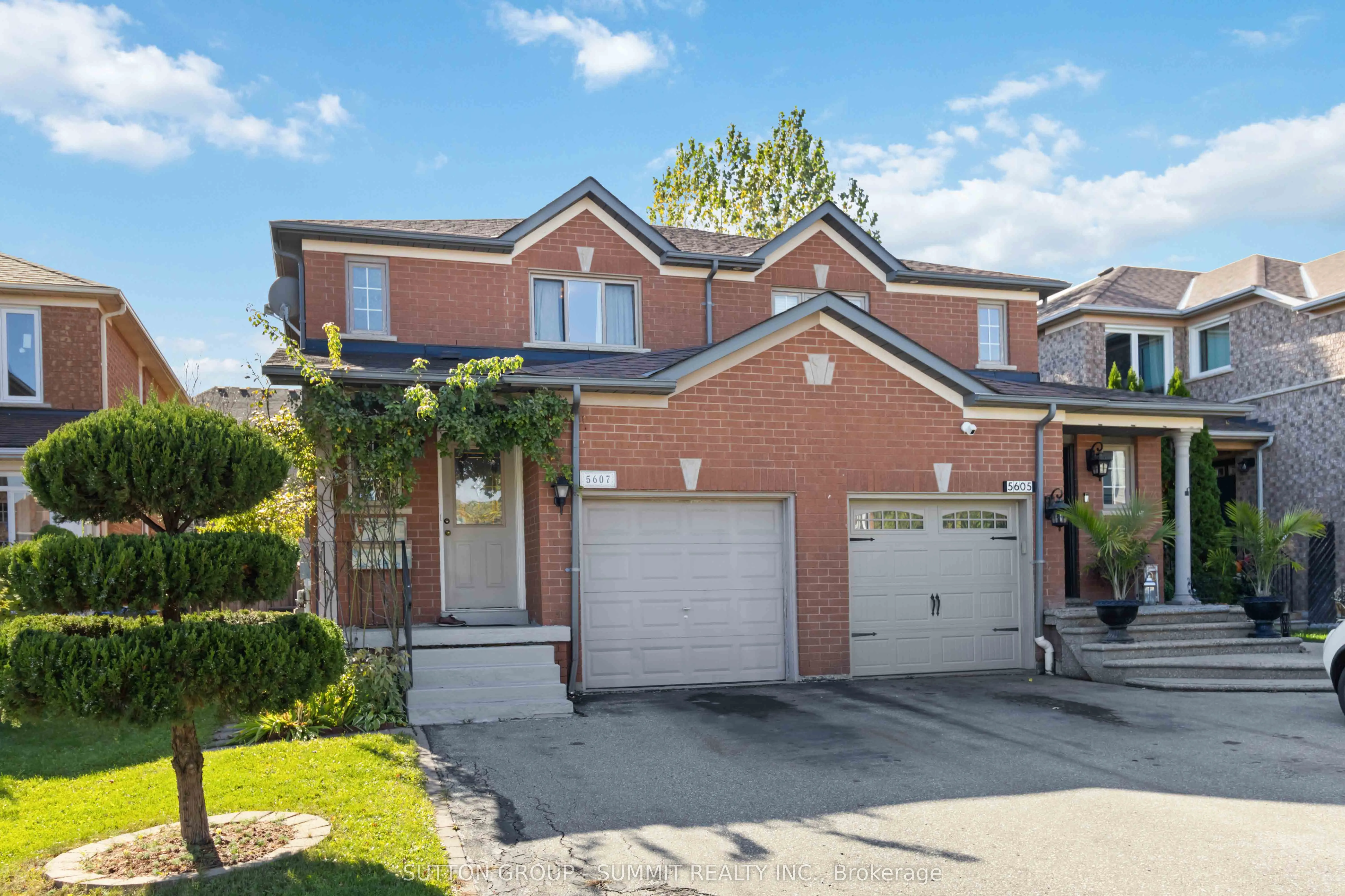 5607 Palmerston Crescent, ON L5M 5Y6