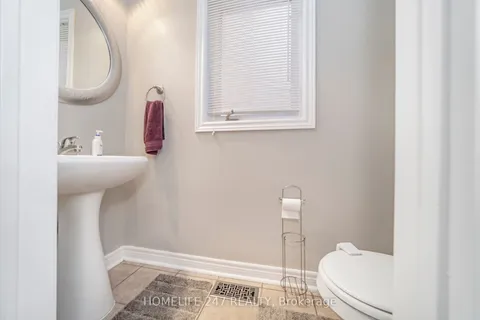 638 Madame Street, ON L5W 1G6