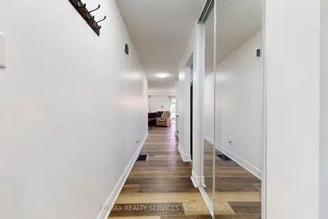 14 Bryant Court, ON L6X 2T1