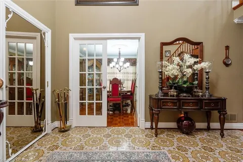 2545 Pollard Drive, ON L5C 3G9