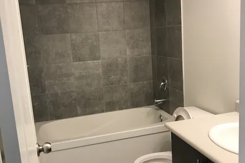 9 Temple Manor Road, ON L6Y 6C5