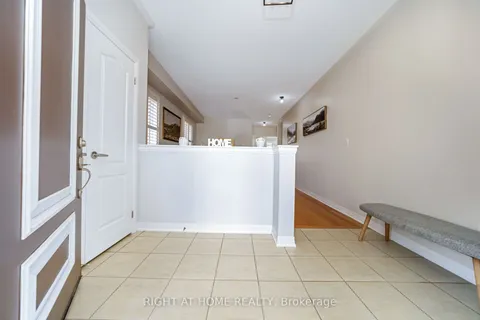 10 Porter Drive, ON L9W 6Z4