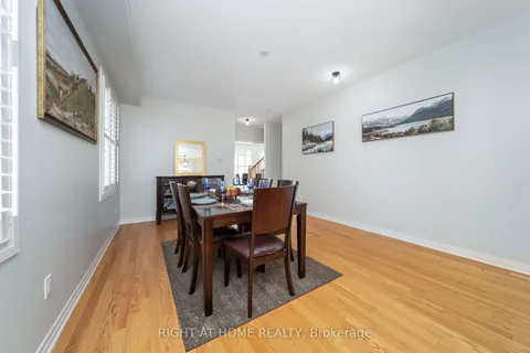 10 Porter Drive, ON L9W 6Z4