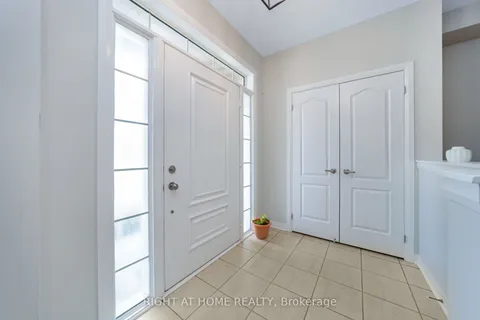 10 Porter Drive, ON L9W 6Z4