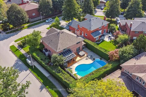 1121 Manor Road, ON L6M 1G3