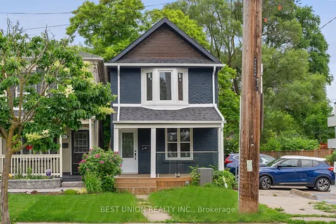 15 Burlington Street, ON M8V 2L1