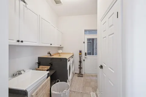 234 Polly Drive, ON L6M 5J9