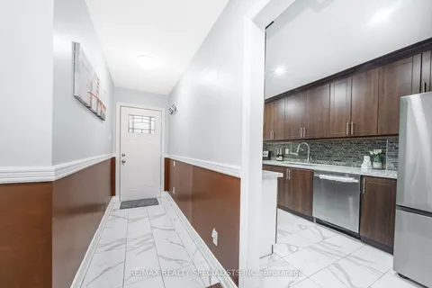 46 Hindquarter Court, ON L6S 2C4