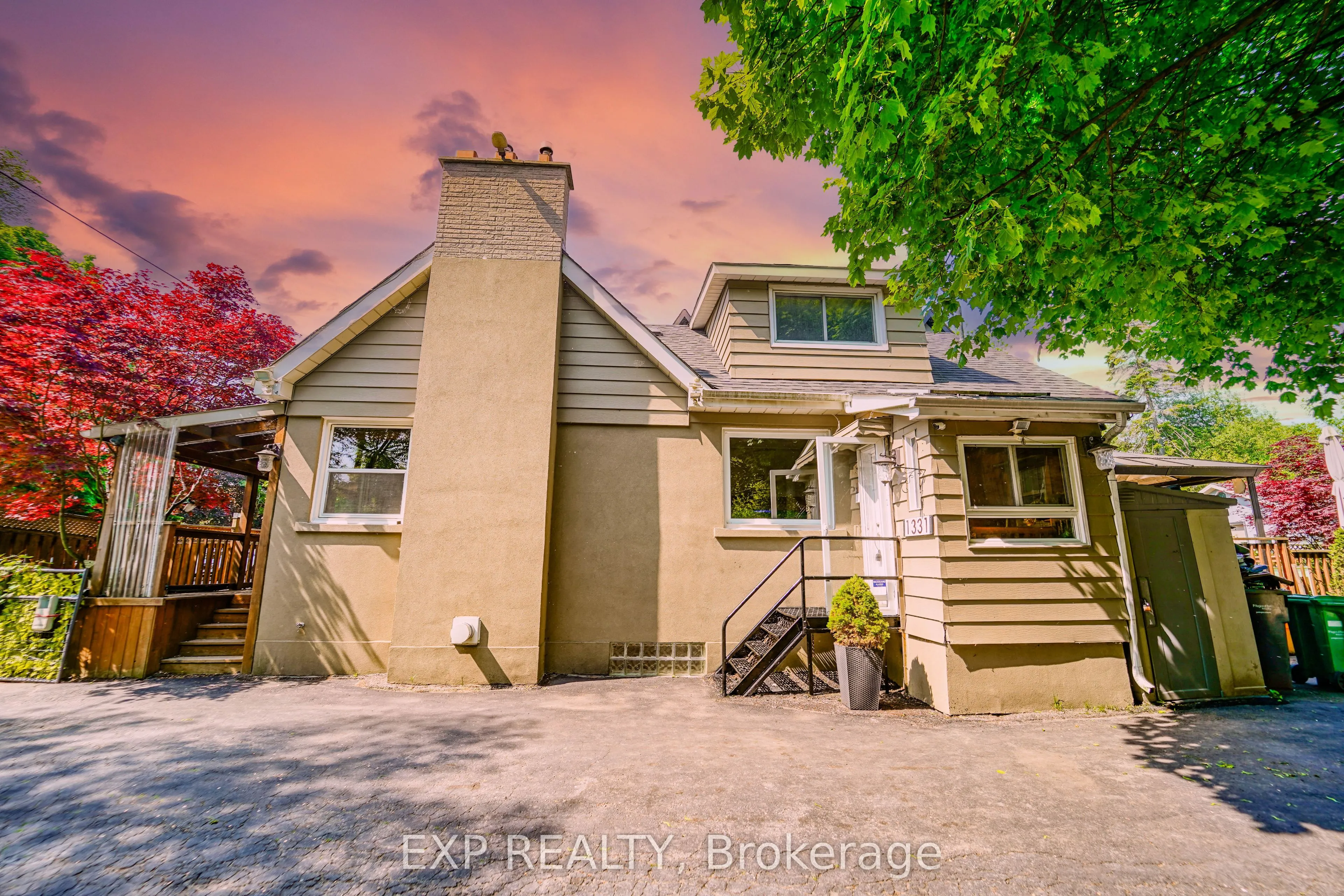 1331 St. James Avenue, ON L5E 1J3