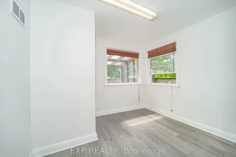 1331 St. James Avenue, ON L5E 1J3