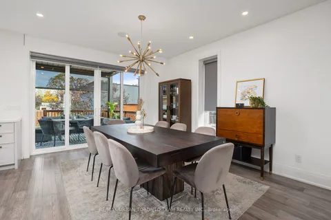 58 Manitoba Street, ON M8Y 1C9