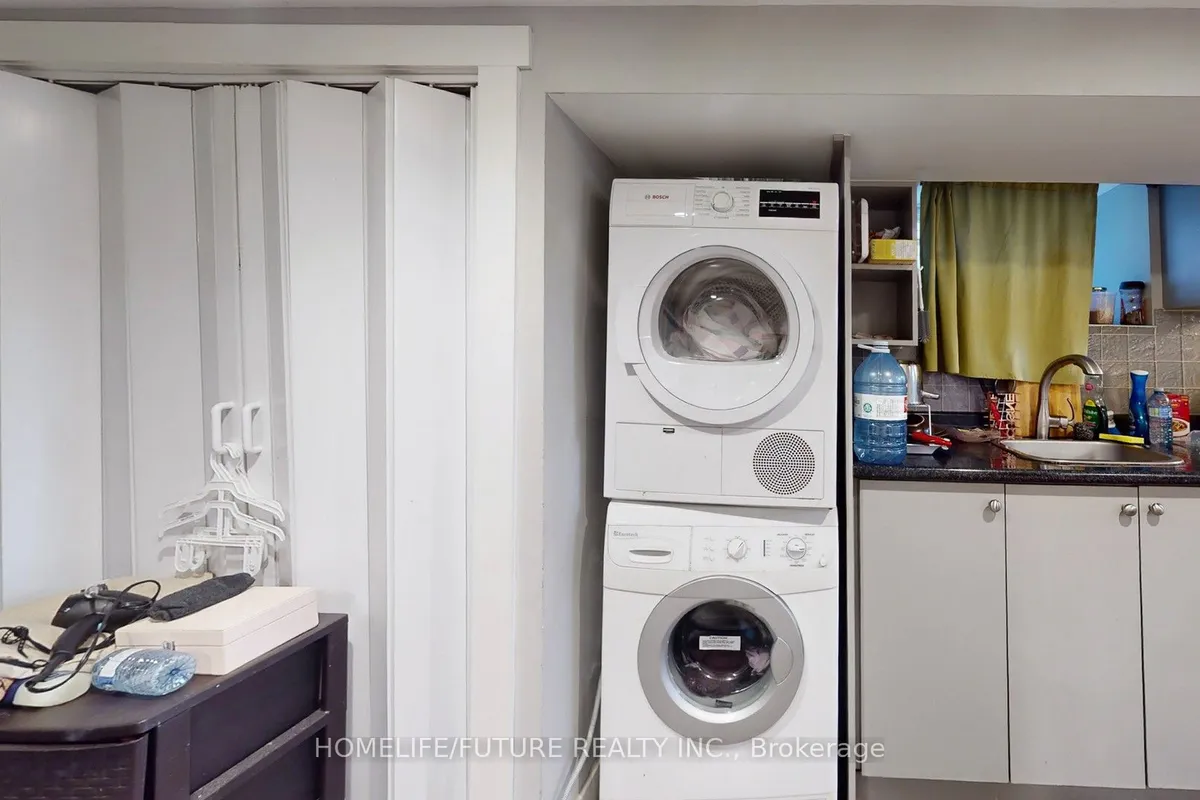 82 Heman Street, ON M8V 1X5